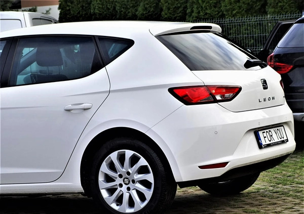 Seat Leon cena 37900 przebieg: 196000, rok produkcji 2014 z Urzędów małe 631